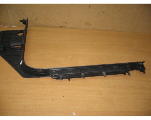 Накладка порога (внутренняя) Volkswagen Touareg 2010-2018 (7P0868713 82V)- купить на ➦ А50-Авторазбор по цене 3400.00р.. Отправка в регионы.