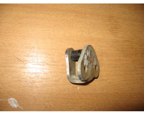 Ответная часть замка двери Peugeot 206 1998-2012 (916439)- купить на ➦ А50-Авторазбор по цене 100.00р.. Отправка в регионы.