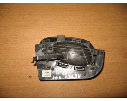 Ручка двери внутренняя Peugeot 206 1998-2012 (914480)- купить на ➦ А50-Авторазбор по цене 100.00р.. Отправка в регионы.