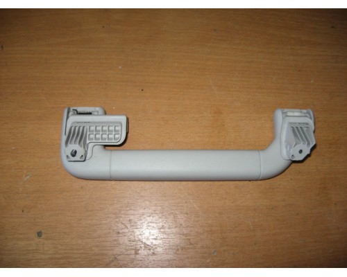 Ручка внутренняя потолочная Volkswagen Touareg 2010-2018 (7P0857644A Y20)- купить на ➦ А50-Авторазбор по цене 1950.00р.. Отправка в регионы.