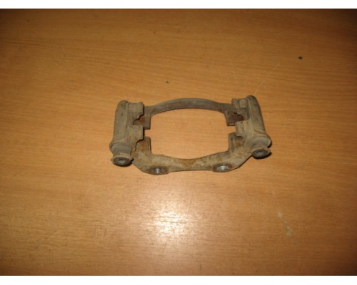 Скоба суппорта Peugeot 206 1998-2012 (440496)- купить на ➦ А50-Авторазбор по цене 700.00р.. Отправка в регионы.