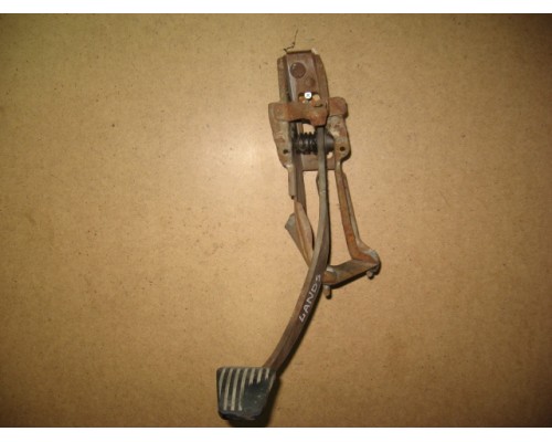 Педаль тормоза Chevrolet Lanos 2004-2010 (96193094)- купить на ➦ А50-Авторазбор по цене 150.00р.. Отправка в регионы.