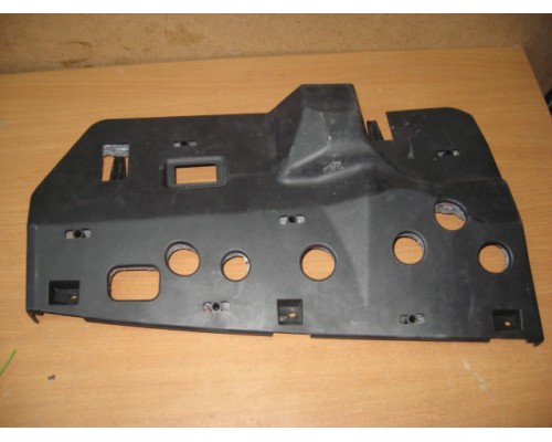 Накладка декоративная Volkswagen Touareg 2010-2018 (7P1863098)- купить на ➦ А50-Авторазбор по цене 1800.00р.. Отправка в регионы.