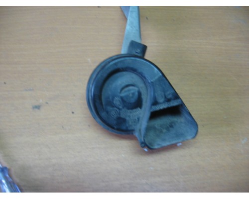 Сигнал звуковой Volkswagen Touareg 2010-2018 (7P6951221B)- купить на ➦ А50-Авторазбор по цене 1250.00р.. Отправка в регионы.