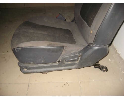 Сиденье Hyundai Accent II +ТАГАЗ 2000-2012 ()- купить на ➦ А50-Авторазбор по цене 2000.00р.. Отправка в регионы.