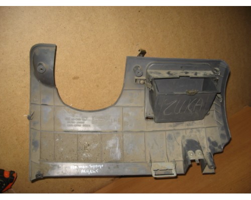 Накладка (кузов внутри) Hyundai Accent II +ТАГАЗ 2000-2012 (8475025000LT)- купить на ➦ А50-Авторазбор по цене 500.00р.. Отправка в регионы.