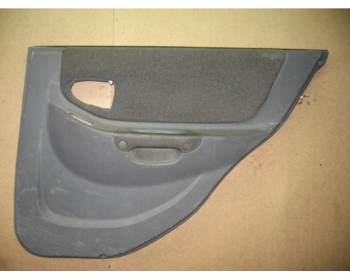 Обшивка двери задняя правая Hyundai Accent II +ТАГАЗ 2000-2012 (8330225050MN)- купить на ➦ А50-Авторазбор по цене 1000.00р.. Отправка в регионы.