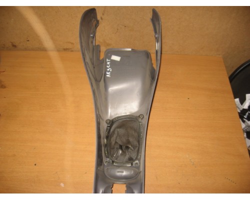 Консоль Hyundai Accent II +ТАГАЗ 2000-2012 (8461125010)- купить на ➦ А50-Авторазбор по цене 400.00р.. Отправка в регионы.