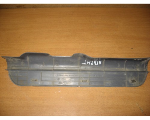 Накладка порога (внутренняя) Hyundai Accent II +ТАГАЗ 2000-2012 (8587125000LT)- купить на ➦ А50-Авторазбор по цене 200.00р.. Отправка в регионы.