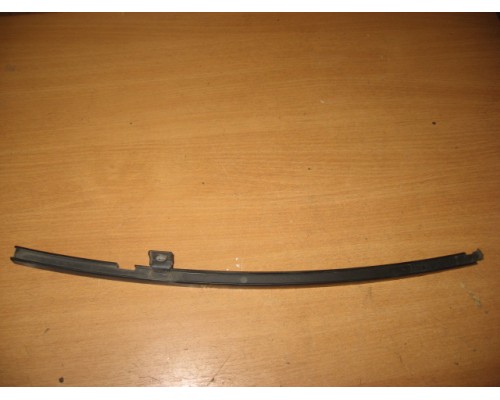 Направляющие стекла Hyundai Accent II +ТАГАЗ 2000-2012 (8352025000)- купить на ➦ А50-Авторазбор по цене 300.00р.. Отправка в регионы.