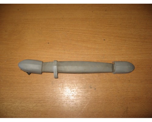 Ручка внутренняя потолочная Hyundai Accent II +ТАГАЗ 2000-2012 (8534038100YL)- купить на ➦ А50-Авторазбор по цене 100.00р.. Отправка в регионы.