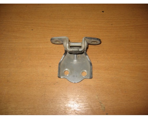 Петля двери задней правой нижняя Hyundai Accent II +ТАГАЗ 2000-2012 ()- купить на ➦ А50-Авторазбор по цене 100.00р.. Отправка в регионы.