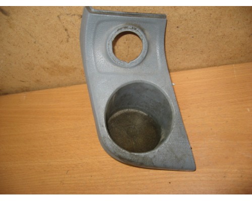 Подстаканник Ford Transit 2006-2014 (1766557)- купить на ➦ А50-Авторазбор по цене 800.00р.. Отправка в регионы.