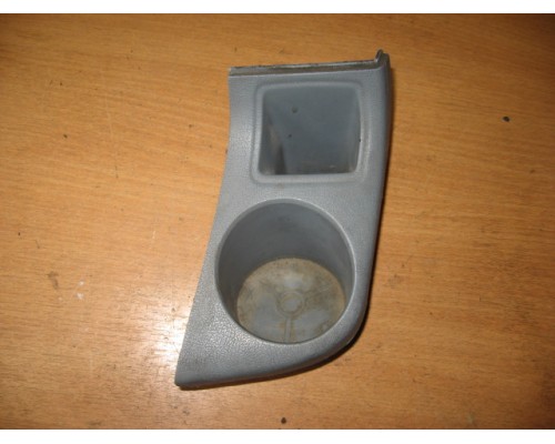 Подстаканник Ford Transit 2006-2014 (1766556)- купить на ➦ А50-Авторазбор по цене 800.00р.. Отправка в регионы.