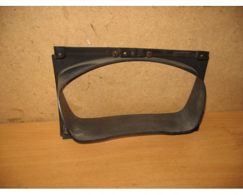 Накладка декоративная Ford Transit 2006-2014 (1766562)- купить на ➦ А50-Авторазбор по цене 350.00р.. Отправка в регионы.