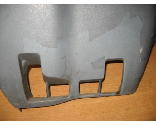 Накладка декоративная Ford Transit 2006-2014 (1701162)- купить на ➦ А50-Авторазбор по цене 700.00р.. Отправка в регионы.