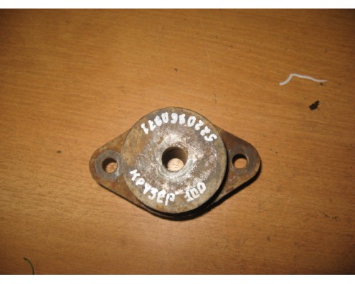 Сайленблок крепления кузова Toyota Land Cruiser (100) 1998-2007 (5220360060)- купить на ➦ А50-Авторазбор по цене 300.00р.. Отправка в регионы.