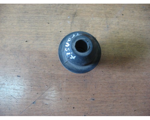 Подушка радиатора Ford Transit 2006-2014 (1354636)- купить на ➦ А50-Авторазбор по цене 100.00р.. Отправка в регионы.