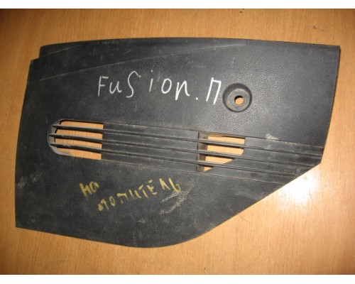 Накладка декоративная Ford Fusion 2002-2012 ()- купить на ➦ А50-Авторазбор по цене 250.00р.. Отправка в регионы.