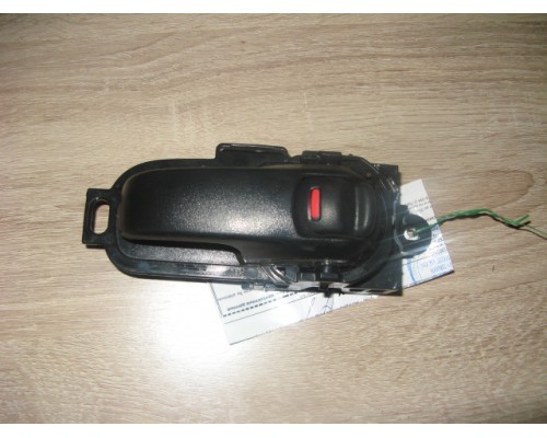 Ручка двери внутренняя Nissan Tiida (C11) 2007-2014 ()- купить на ➦ А50-Авторазбор по цене 350.00р.. Отправка в регионы.