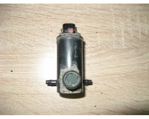 Насос омывателя Hyundai Solaris/Accent IV 2010-2017 (985102J000)- купить на ➦ А50-Авторазбор по цене 500.00р.. Отправка в регионы.