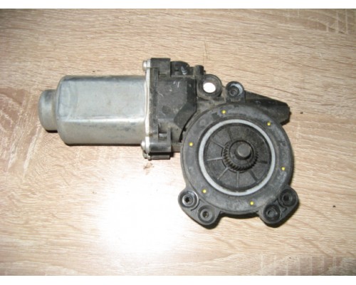 Моторчик стеклоподъемника Hyundai Solaris/Accent IV 2010-2017 (824500U000)- купить на ➦ А50-Авторазбор по цене 800.00р.. Отправка в регионы.