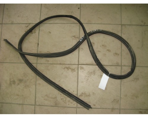 Уплотнитель багажника Renault Logan 2005-2014 (6001547022)- купить на ➦ А50-Авторазбор по цене 500.00р.. Отправка в регионы.