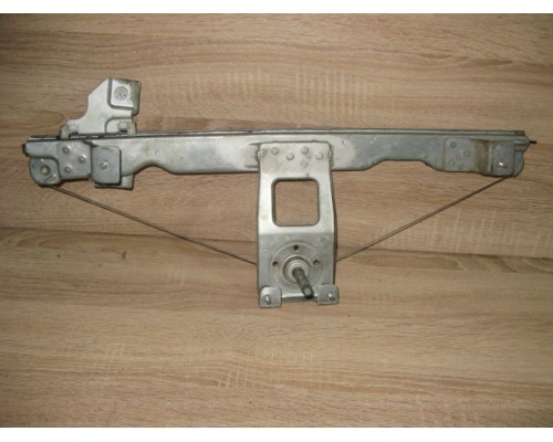 Стеклоподъёмник Renault Sandero 2009-2014 (8200733825)- купить на ➦ А50-Авторазбор по цене 660.00р.. Отправка в регионы.