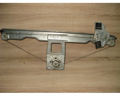 Стеклоподъёмник Renault Sandero 2009-2014 (8200733825)- купить на ➦ А50-Авторазбор по цене 660.00р.. Отправка в регионы.