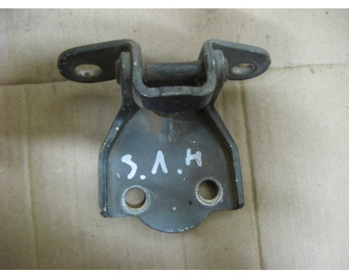 Петля двери задней левой нижняя Hyundai Accent II +ТАГАЗ 2000-2012 ()- купить на ➦ А50-Авторазбор по цене 100.00р.. Отправка в регионы.