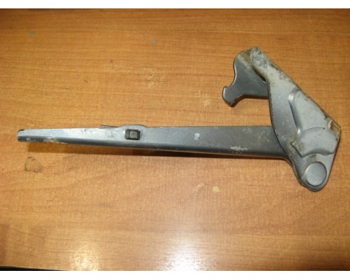 Петля капота левая/правая Hyundai Accent II +ТАГАЗ 2000-2012 (7912025001)- купить на ➦ А50-Авторазбор по цене 300.00р.. Отправка в регионы.