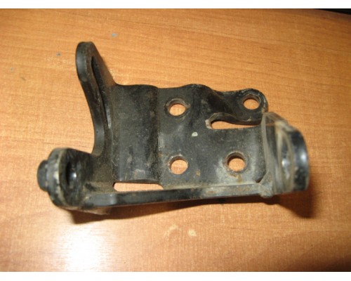 Кронштейн гидроусилителя Hyundai Accent II +ТАГАЗ 2000-2012 (5722522500)- купить на ➦ А50-Авторазбор по цене 200.00р.. Отправка в регионы.