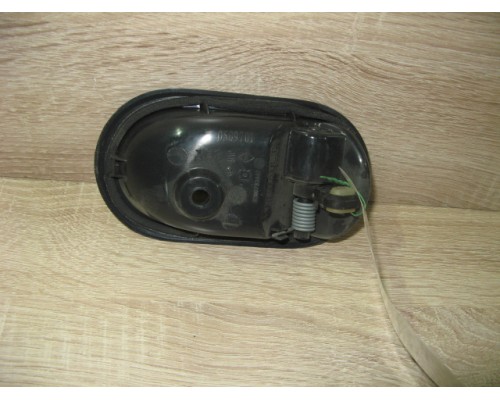 Ручка двери внутренняя Renault Logan 2005-2014 (8200733847)- купить на ➦ А50-Авторазбор по цене 100.00р.. Отправка в регионы.