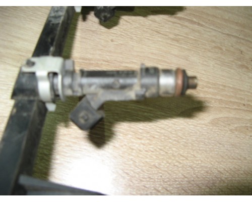 Форсунка инжекторная Renault Logan 2005-2014 (8200227124)- купить на ➦ А50-Авторазбор по цене 400.00р.. Отправка в регионы.