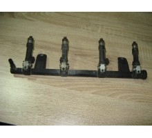 Рампа топливная (рейка) Renault Logan 2005-2014