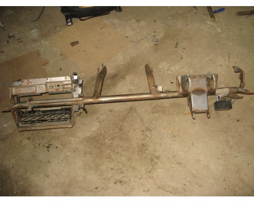 Усилитель торпедо BMW 5-серия E39 1995-2004 ()- купить на ➦ А50-Авторазбор по цене 1000.00р.. Отправка в регионы.