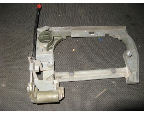 Кронштейн ручки BMW 5-серия E39 1995-2004 (51218245354)- купить на ➦ А50-Авторазбор по цене 200.00р.. Отправка в регионы.