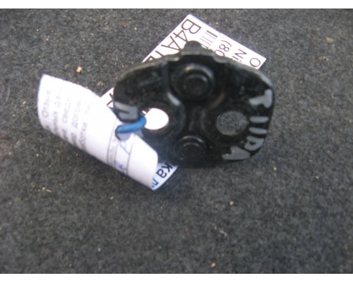 Ответная часть замка двери Nissan Tiida (C11) 2007-2014 (80570AA200)- купить на ➦ А50-Авторазбор по цене 100.00р.. Отправка в регионы.