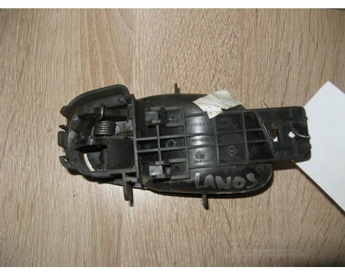 Ручка двери внутренняя Chevrolet Lanos 2004-2010 (96238351)- купить на ➦ А50-Авторазбор по цене 150.00р.. Отправка в регионы.