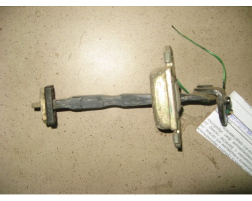 Ограничитель двери Hyundai Accent II +ТАГАЗ 2000-2012 (7949025000)- купить на ➦ А50-Авторазбор по цене 50.00р.. Отправка в регионы.