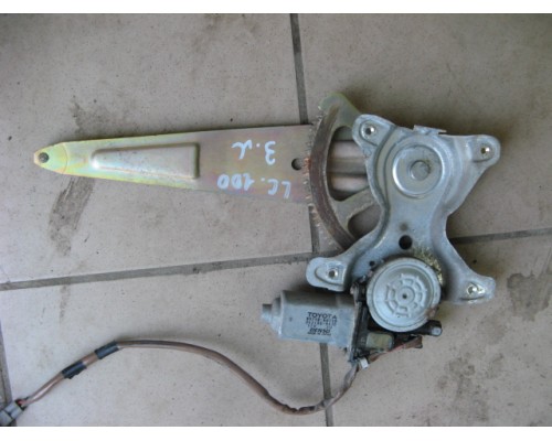 Стеклоподъёмник Toyota Land Cruiser (100) 1998-2007 (6980460060)- купить на ➦ А50-Авторазбор по цене 1300.00р.. Отправка в регионы.