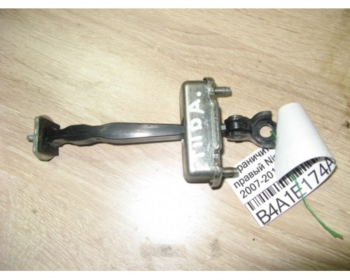 Ограничитель двери Nissan Tiida (C11) 2007-2014 (82430ED000)- купить на ➦ А50-Авторазбор по цене 300.00р.. Отправка в регионы.