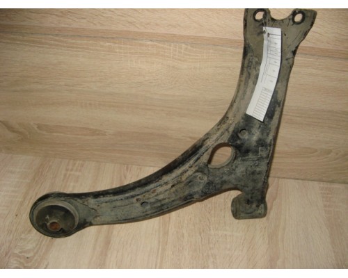 Рычаг передний Toyota Corolla E120 2001-2006 (4606802080)- купить на ➦ А50-Авторазбор по цене 700.00р.. Отправка в регионы.