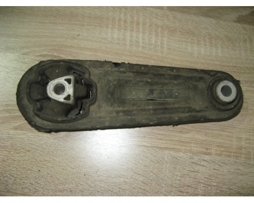 Опора двигателя Renault Sandero 2009-2014 (8200575641)- купить на ➦ А50-Авторазбор по цене 600.00р.. Отправка в регионы.