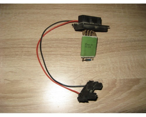 Резистор отопителя Renault Symbol I 1998-2008 (7701050736)- купить на ➦ А50-Авторазбор по цене 2000.00р.. Отправка в регионы.