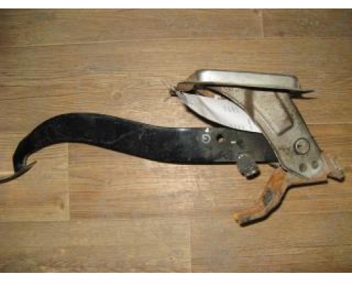 Педаль тормоза Mitsubishi Lancer (CS/Classic) 2003-2006 (MR955822)- купить на ➦ А50-Авторазбор по цене 400.00р.. Отправка в регионы.