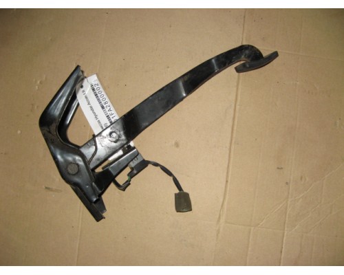 Педаль тормоза Hyundai Accent II +ТАГАЗ 2000-2012 (3281025020)- купить на ➦ А50-Авторазбор по цене 300.00р.. Отправка в регионы.