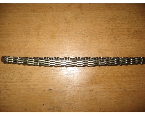 Цепь масляного насоса Skoda Rapid 2013> (03C115225A)- купить на ➦ А50-Авторазбор по цене 1000.00р.. Отправка в регионы.