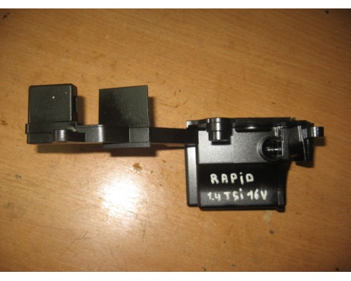 Маслоотделитель (сепаратор масляный) Skoda Rapid 2013> (03C103464E)- купить на ➦ А50-Авторазбор по цене 2500.00р.. Отправка в регионы.