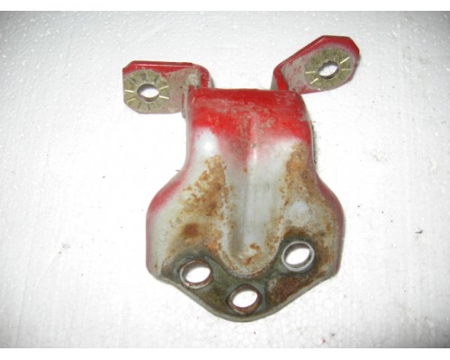 Петля двери передней левой верхняя Hyundai Elantra II J2, J3 1995-2000 ()- купить на ➦ А50-Авторазбор по цене 300.00р.. Отправка в регионы.